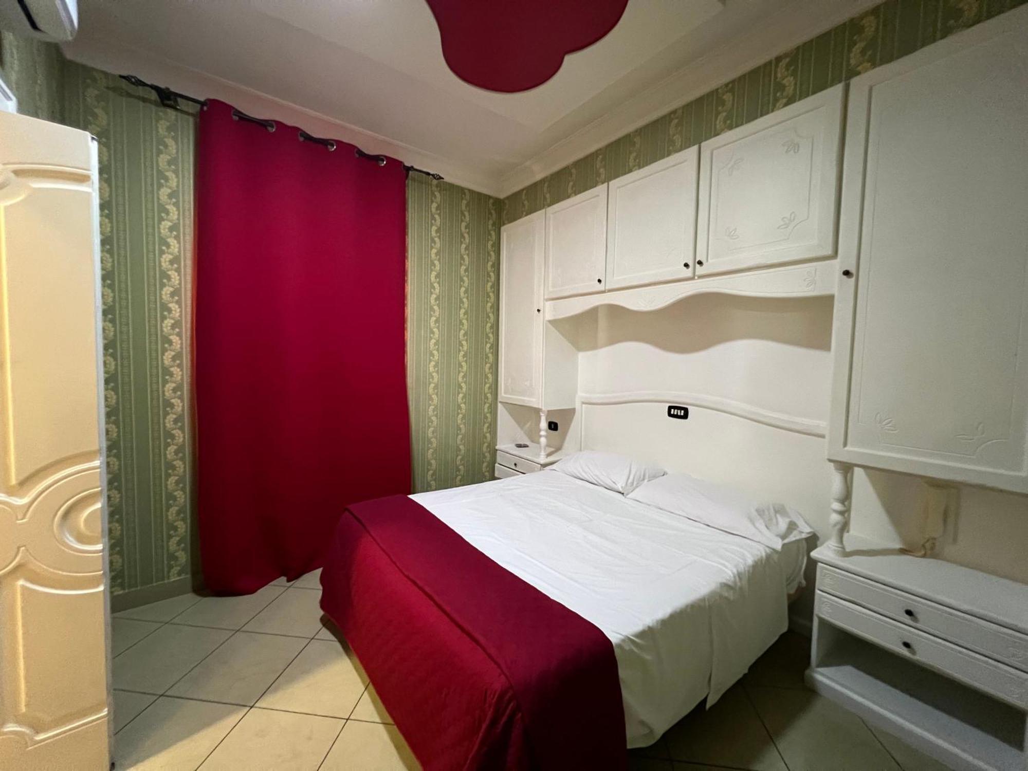Hotel Tiffany Varcaturo Kültér fotó